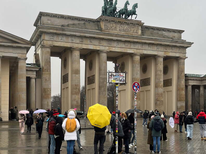 24-12-08 13-11-37 1786